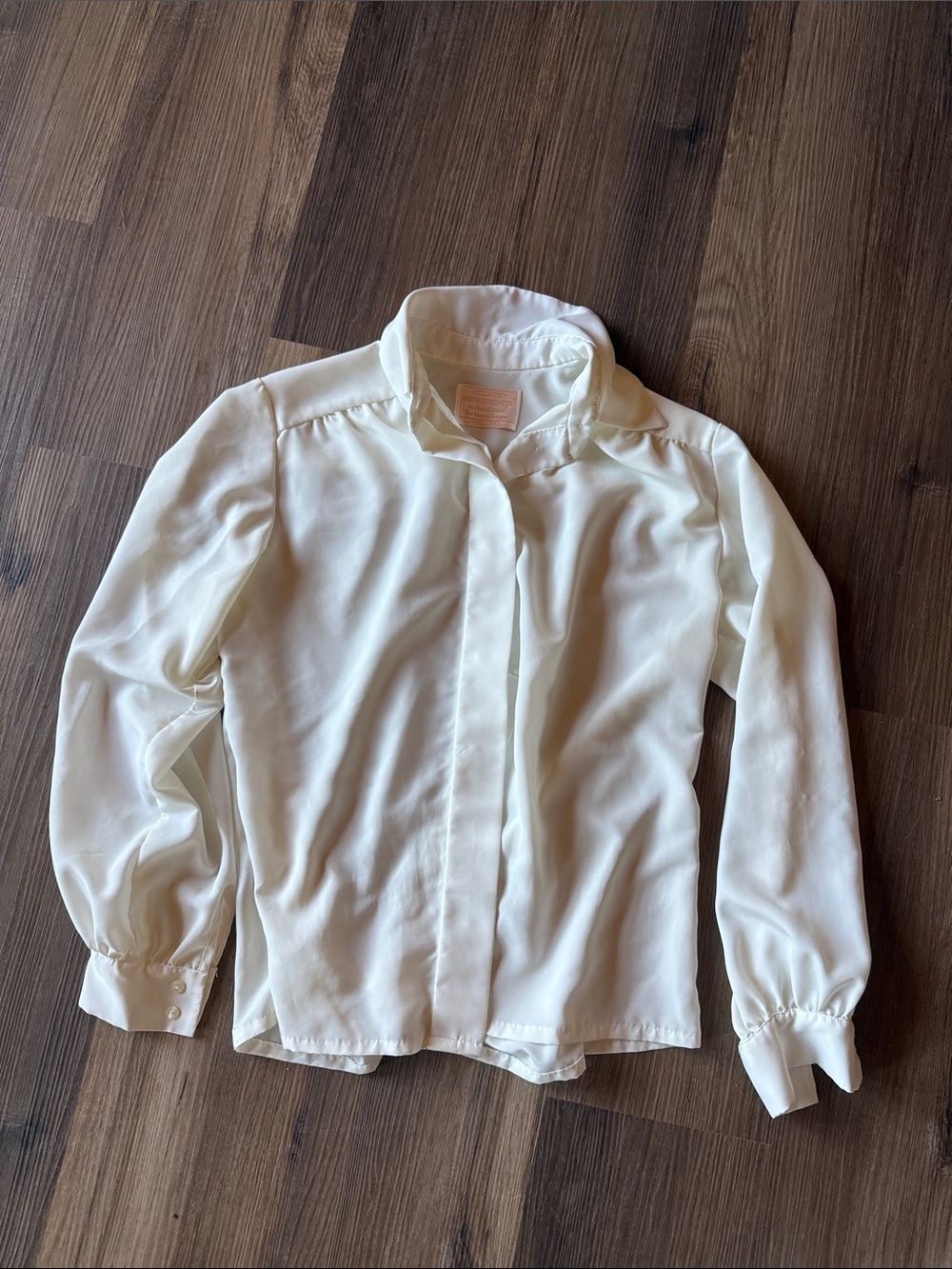Vintage Pendleton button up shirt white country sophisticates made in USA